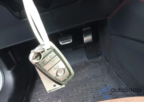 2025 Ford Mustang Ecoboost Premium Fastback z USA, uszkodzony, nr VIN 1FA6P8THXS5124746